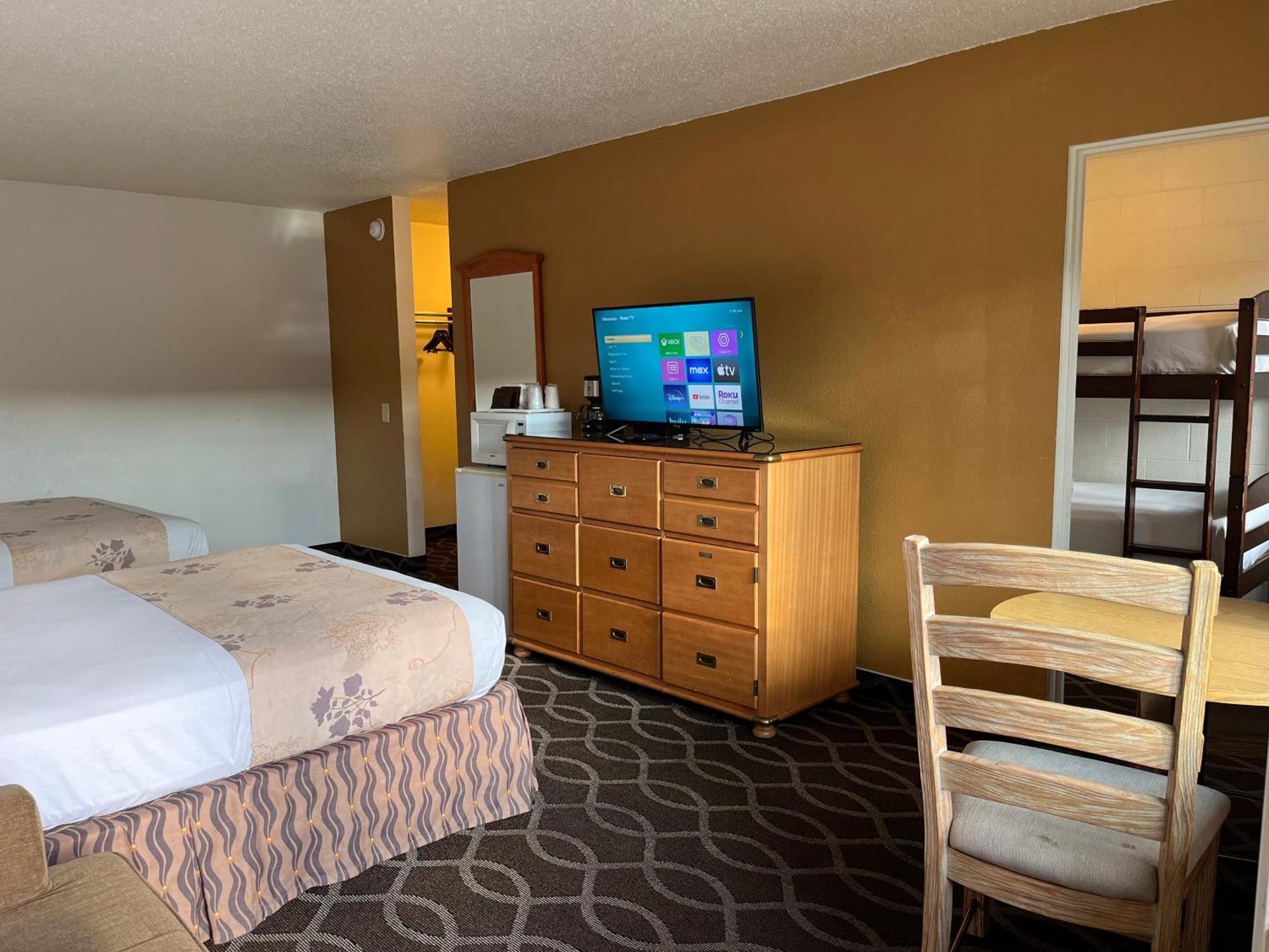 Americas Best Value Inn - Пендълтън Екстериор снимка