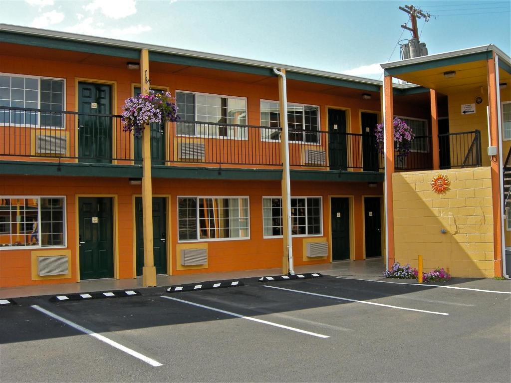 Americas Best Value Inn - Пендълтън Екстериор снимка