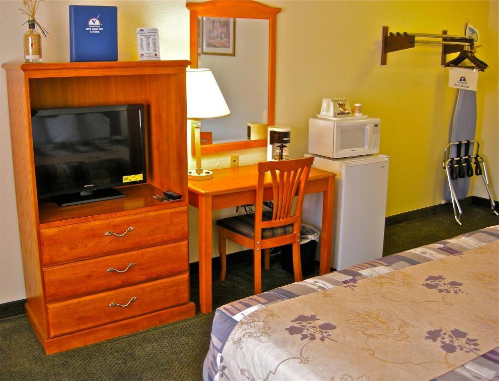 Americas Best Value Inn - Пендълтън Екстериор снимка